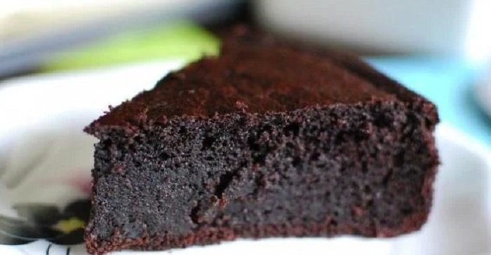 حلويات رمضان 2026.. كيكة الشوكولاتة الغنية في 5 خطوات