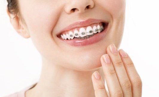 عدو خفي في الفم يهدد مرضى الجهاز العصبي