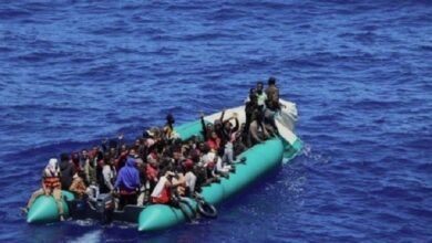 تحذيرات الخارجية المصرية: أزمة الهجرة غير الشرعية وهجرة الأطفال عبر ليبيا